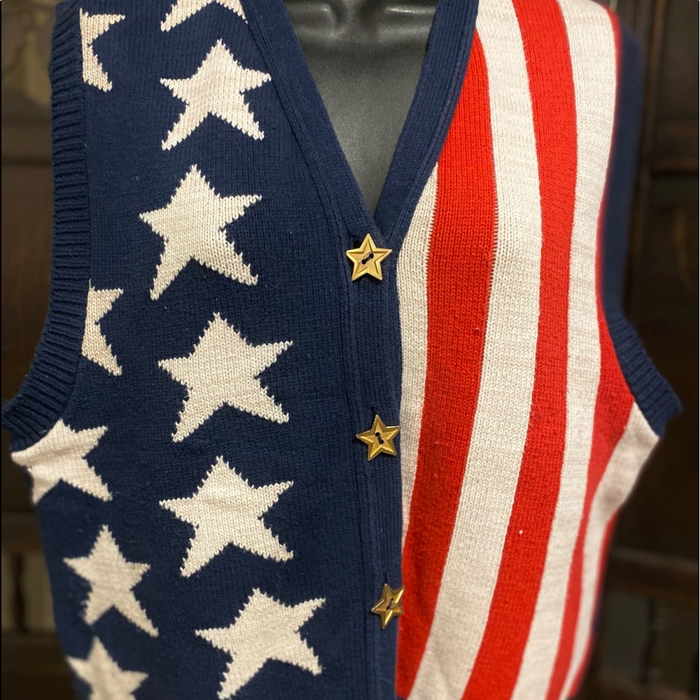 Stars and Stripes Forever.   Vintage ribbed cotton vest by Faith Mountain Sz. M